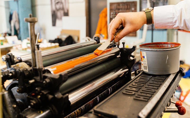 Máy in khổ lớn 3.2m in bạt hiflex banner 1440dpi tại VNT Media